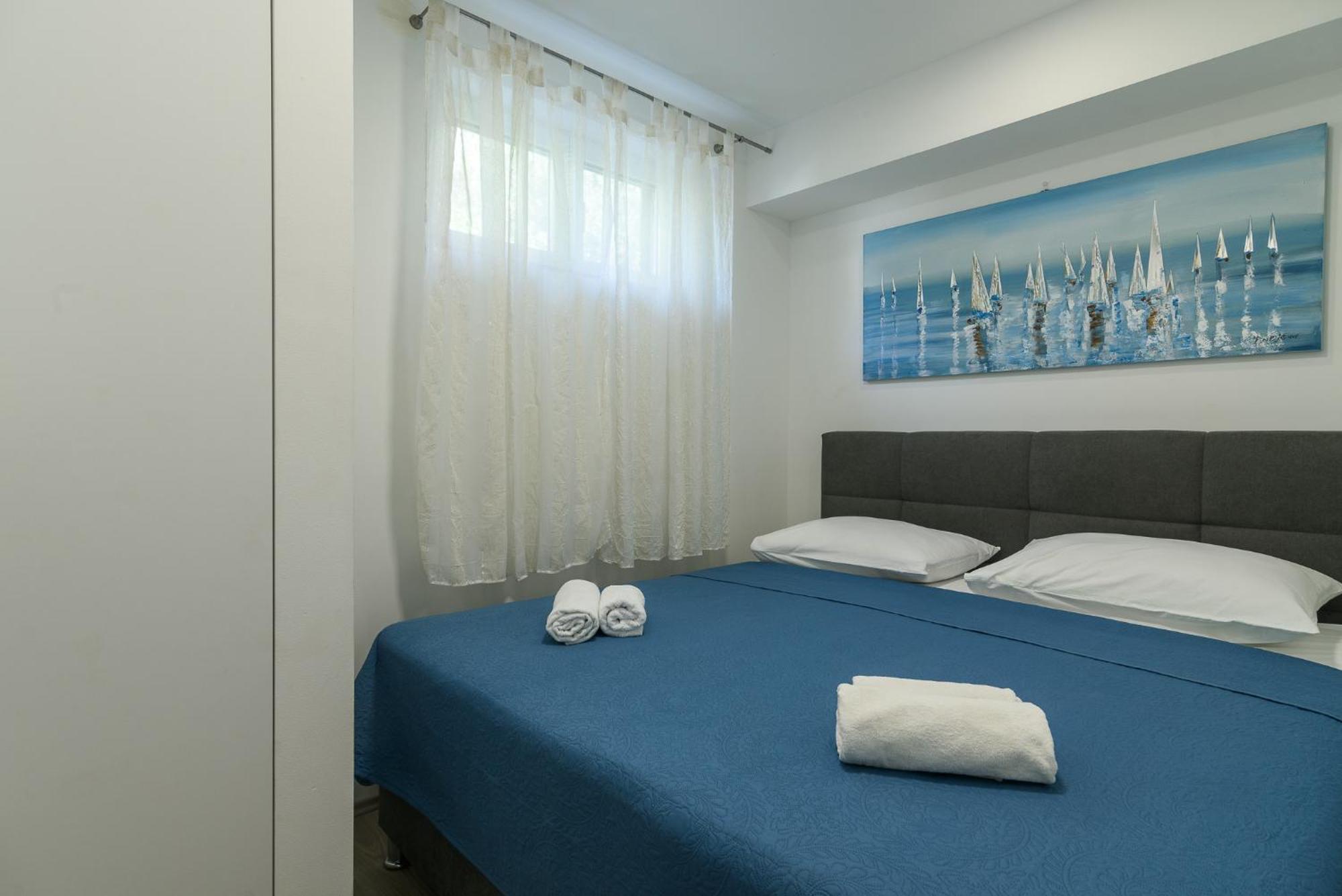 Apartments Eva Trogir Exterior photo