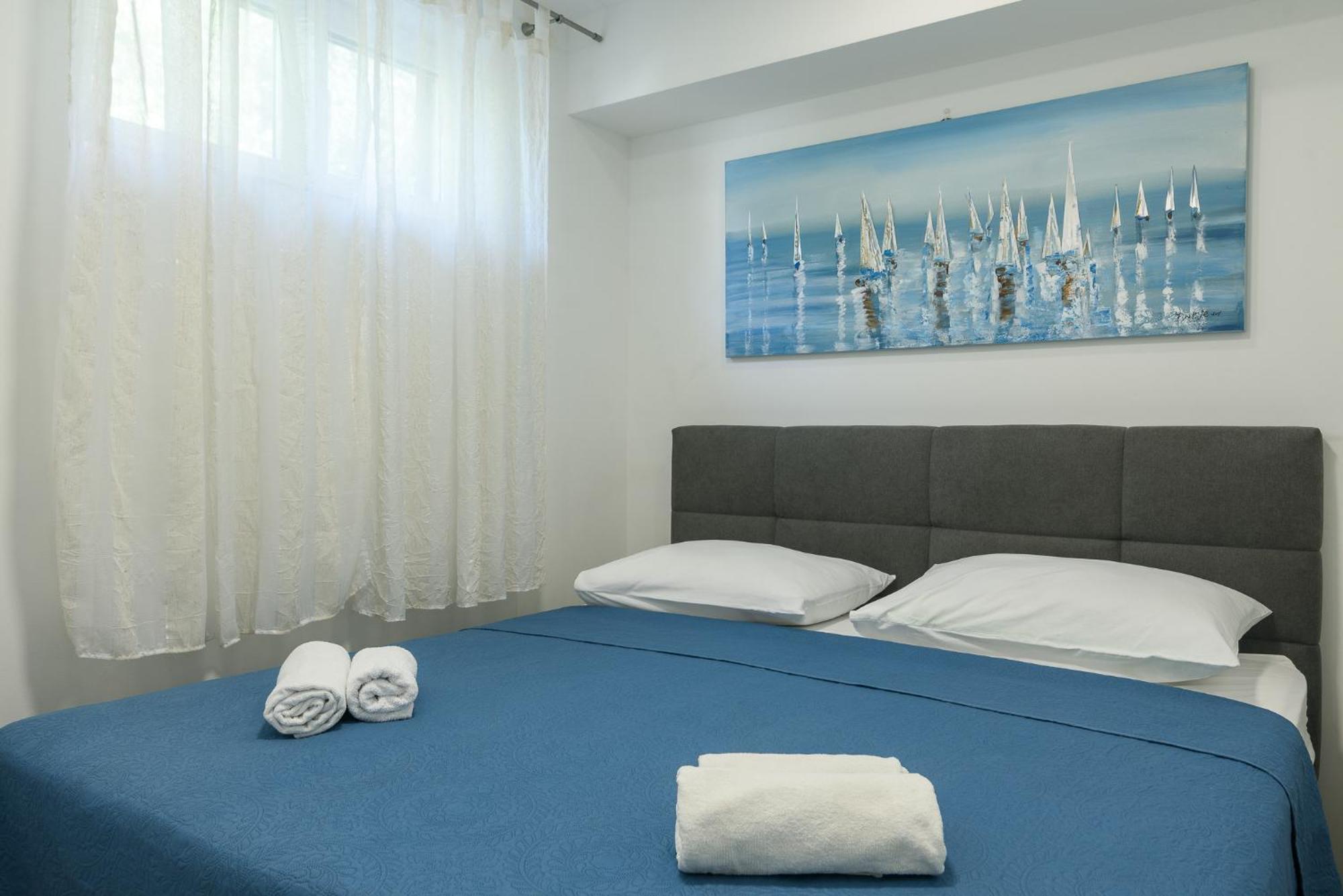 Apartments Eva Trogir Exterior photo