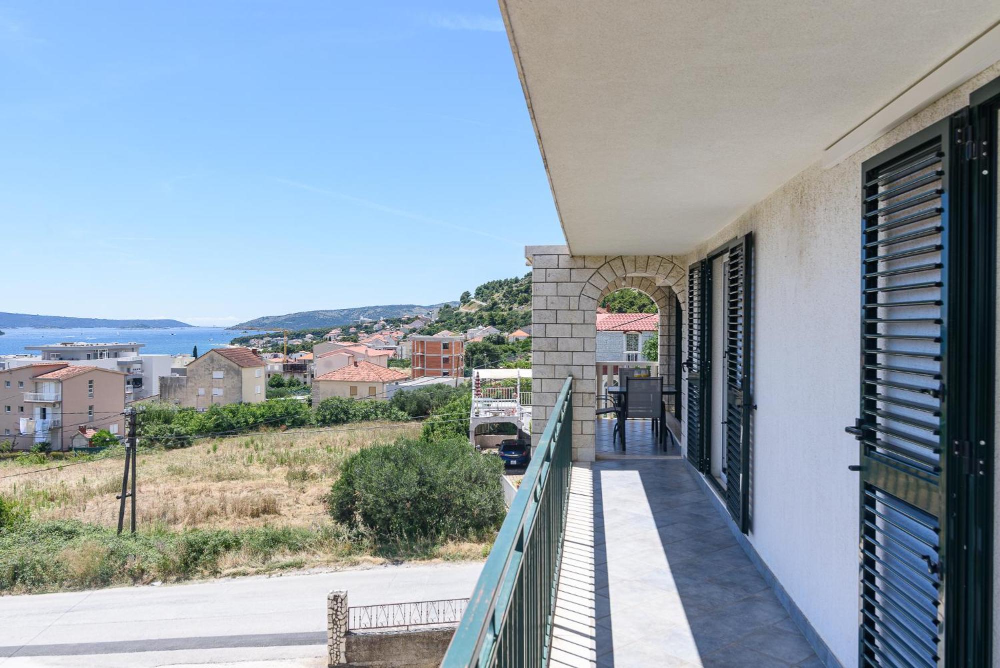 Apartments Eva Trogir Exterior photo