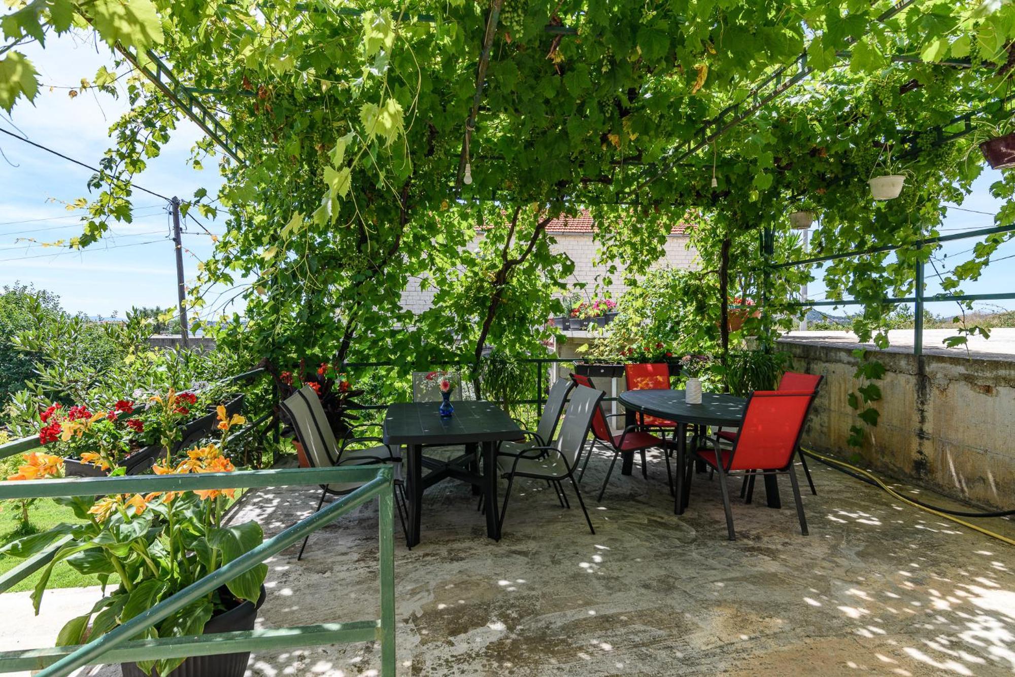 Apartments Eva Trogir Exterior photo